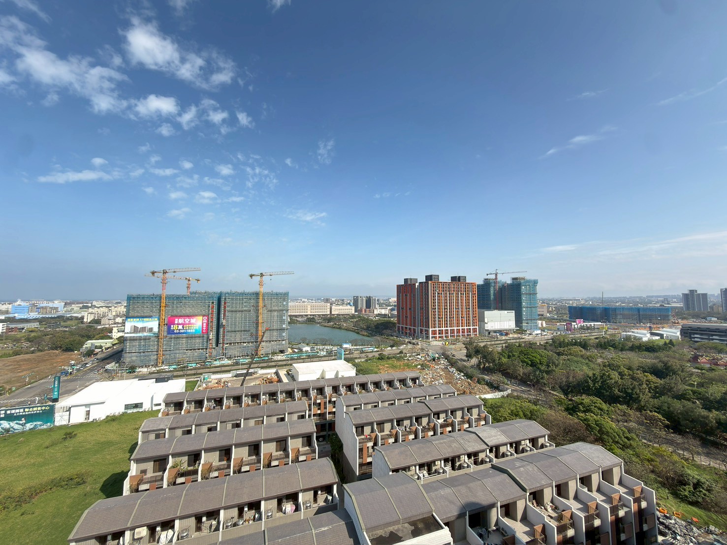 大園客運 | 可寵可租補 | 全配含管 | 英堡日朗大三房車位