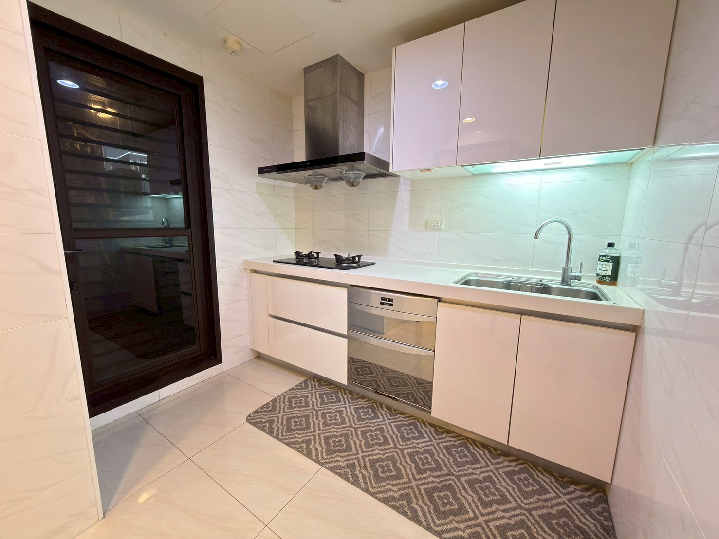 青埔A19 | 可寵物 | 國都苑 | 3+1房雙車位青埔