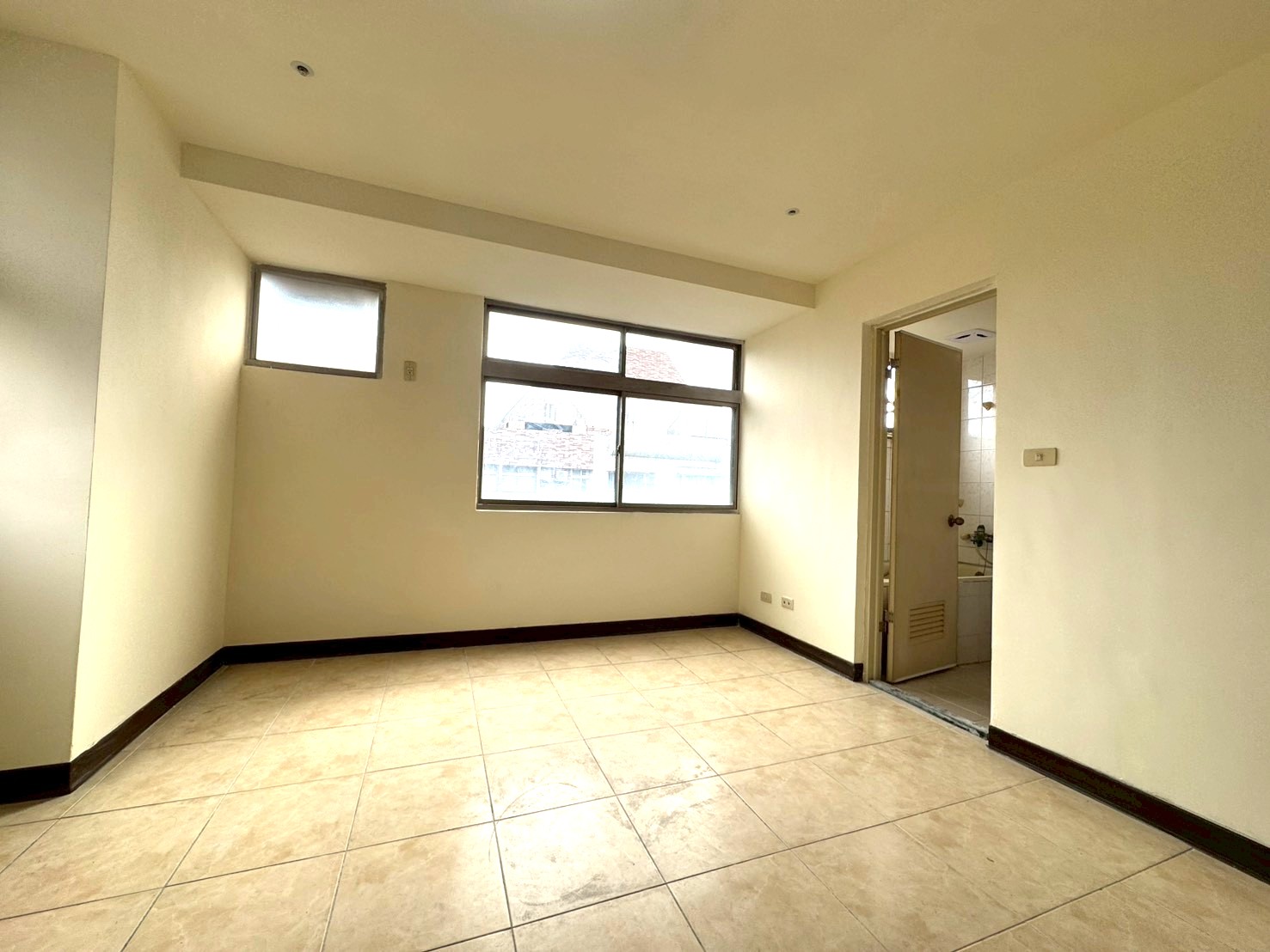 ⭐⭐⭐您不能錯過的自立國宅三房車位