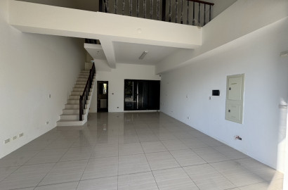 明日禾禾一樓金店面