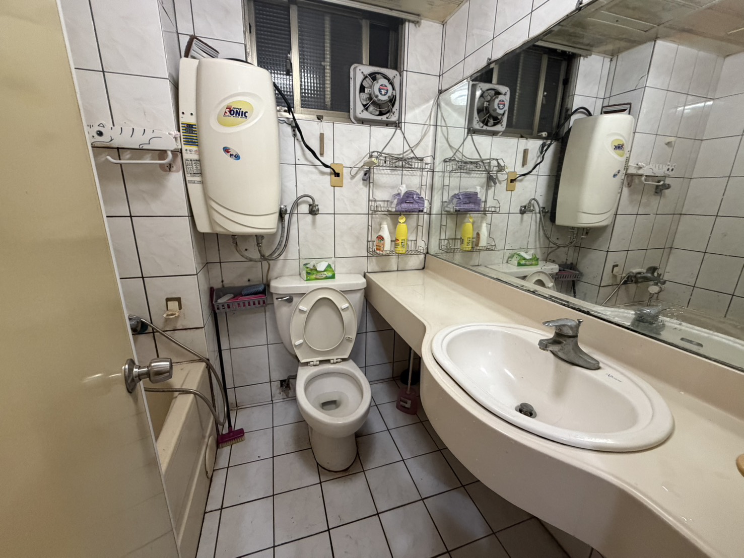 ⭐⭐⭐獨家-專任近交流道凱悅福星套房