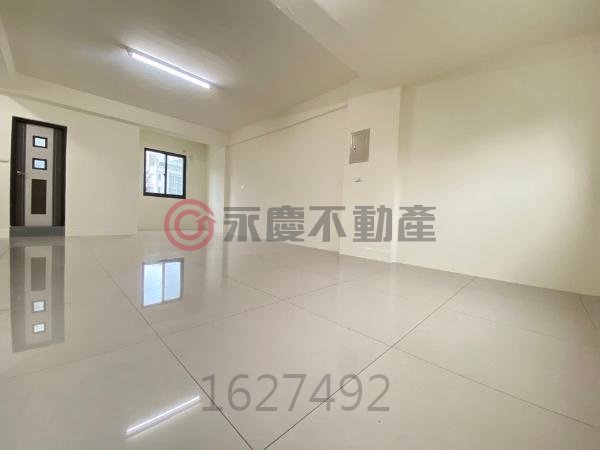 彰化泰和派出所旁全新整理2+2騎樓透天