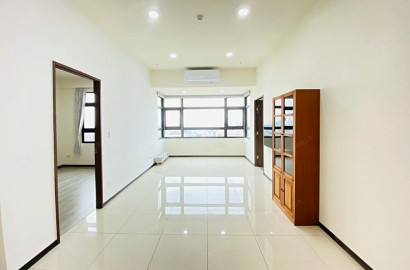 微笑之心❤️三房大車位❤️面一中無限視野❤️可租補含車含管