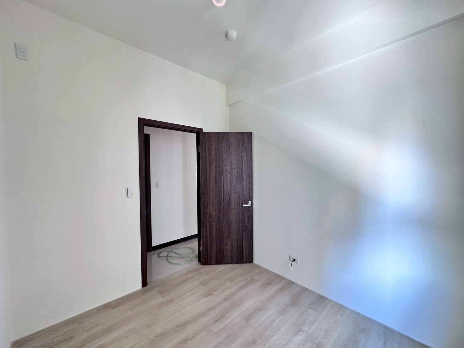 北屯丨機捷特區好市多旁富宇富好全新兩房平車