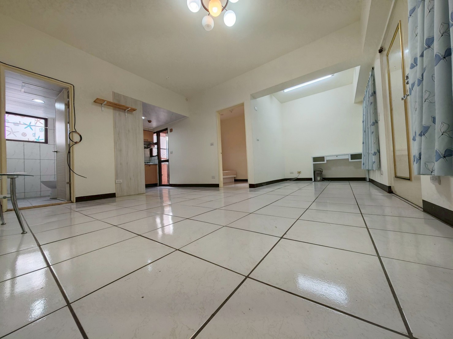 北屯丨水湳經貿14期交界麥克阿瑟2+1房新婚首選