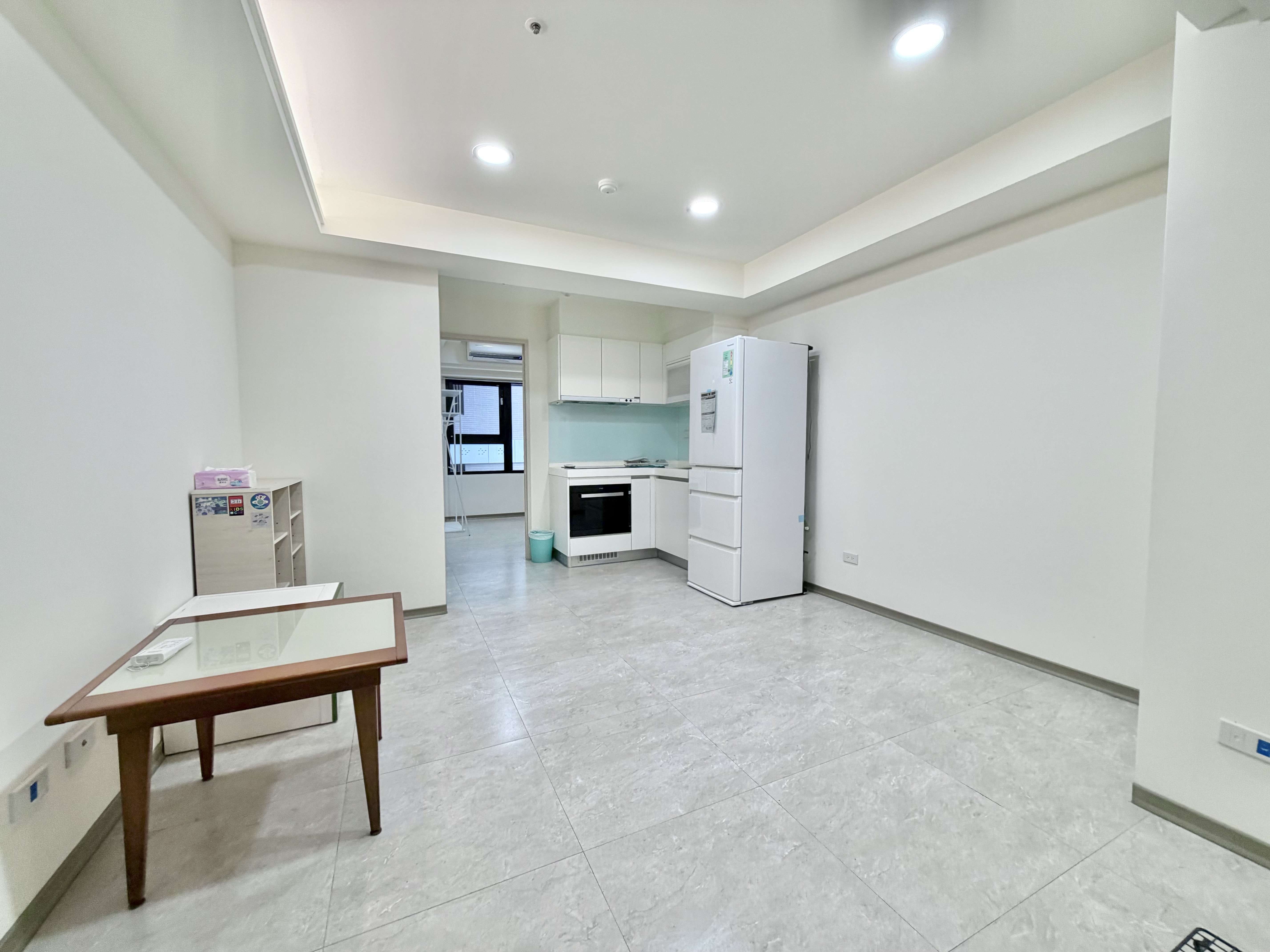 高鐵蛋黃區ꕤ有棟距ꕤ國家大院低總價精美兩房車位