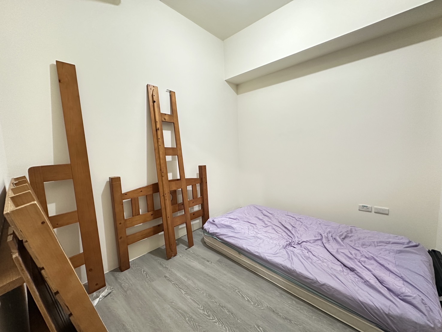 高鐵A18站正蛋黃區ꕤ站前新銳低總價精美兩房平面車位