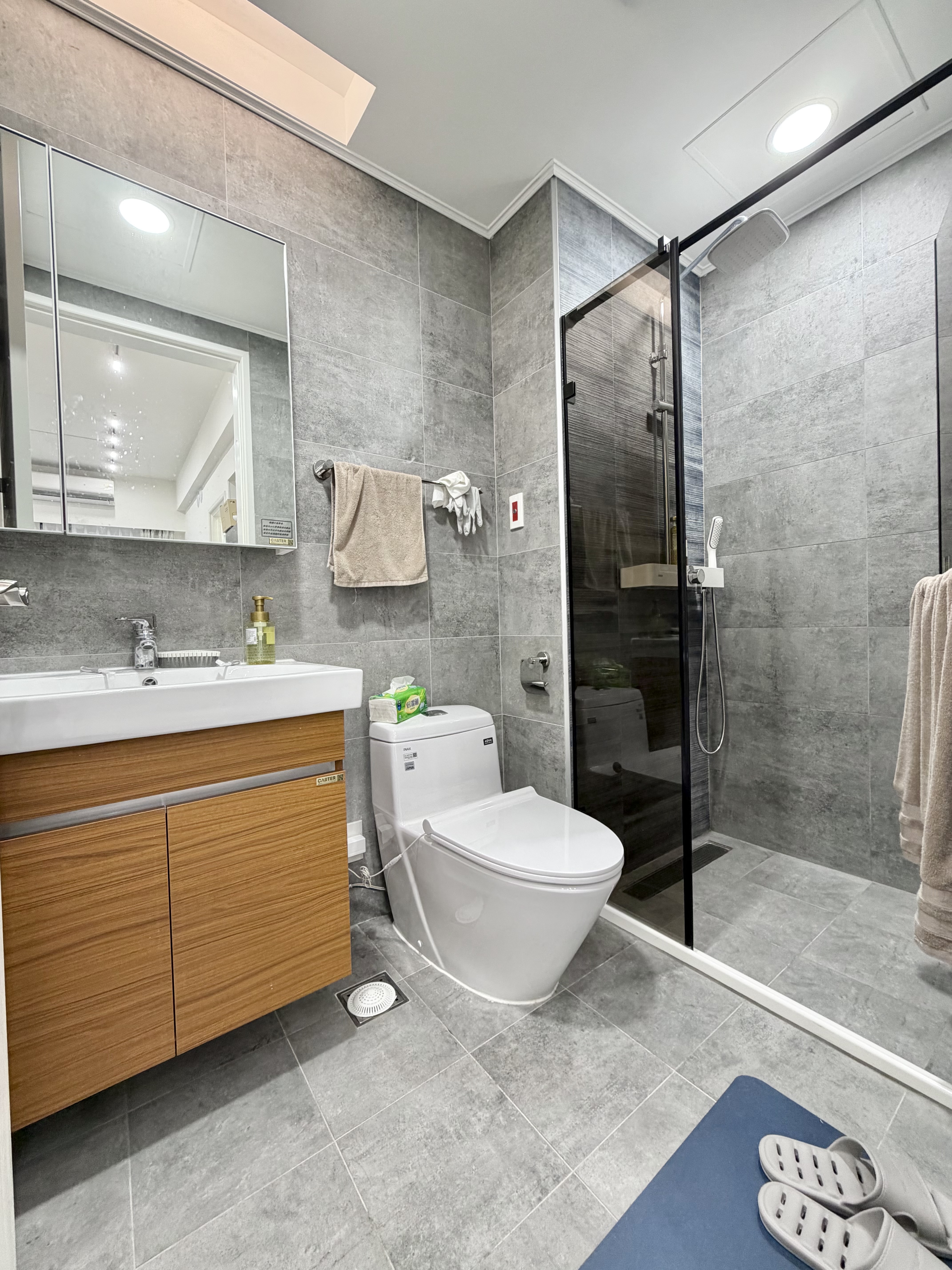 步行350M捷運A19ꕤ威均晶璽雙衛浴精美裝潢大兩房車位