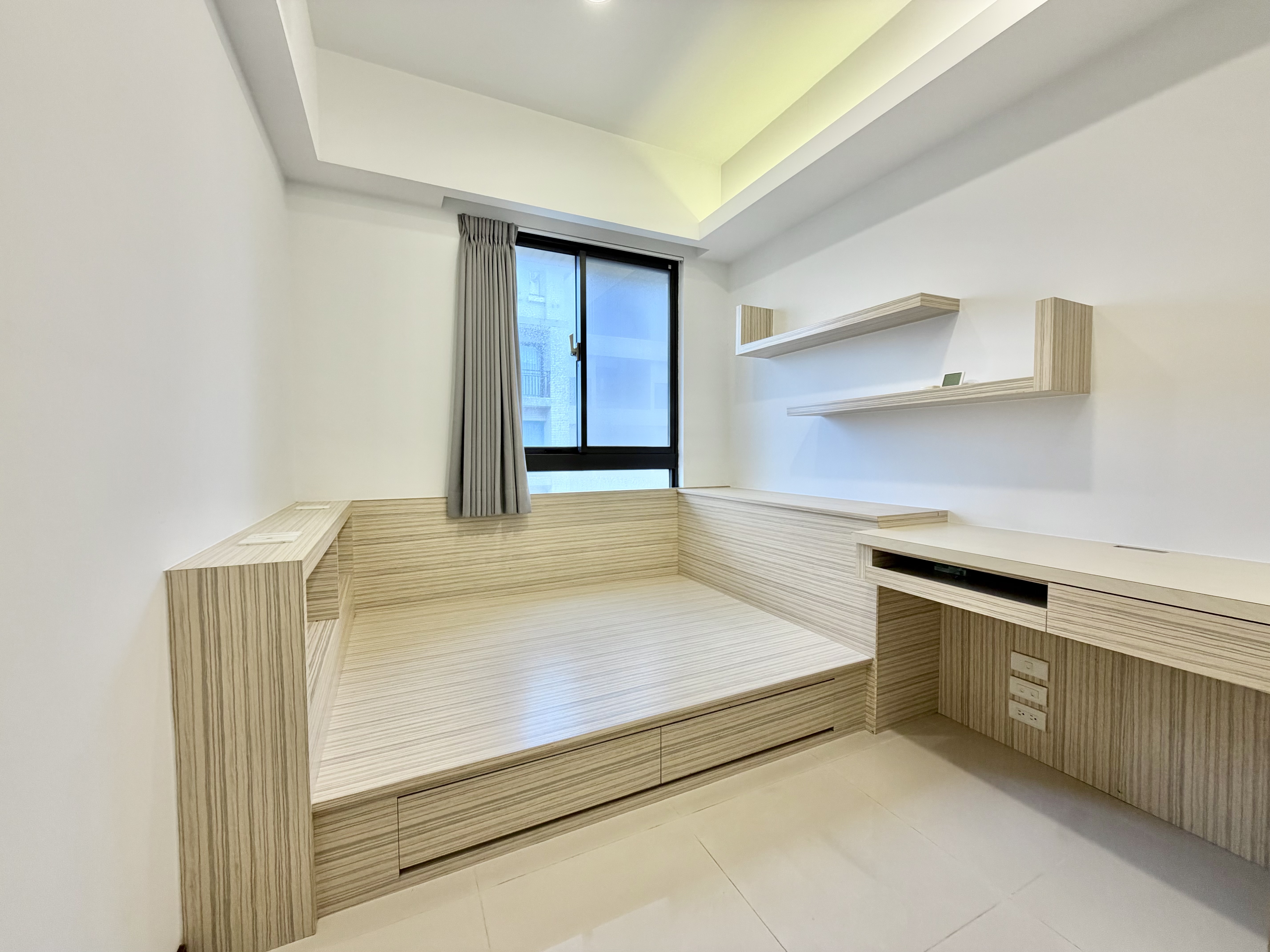 鄰近青埔ꕤ太睿A19前後陽台雙衛浴開窗精美四房B1車位