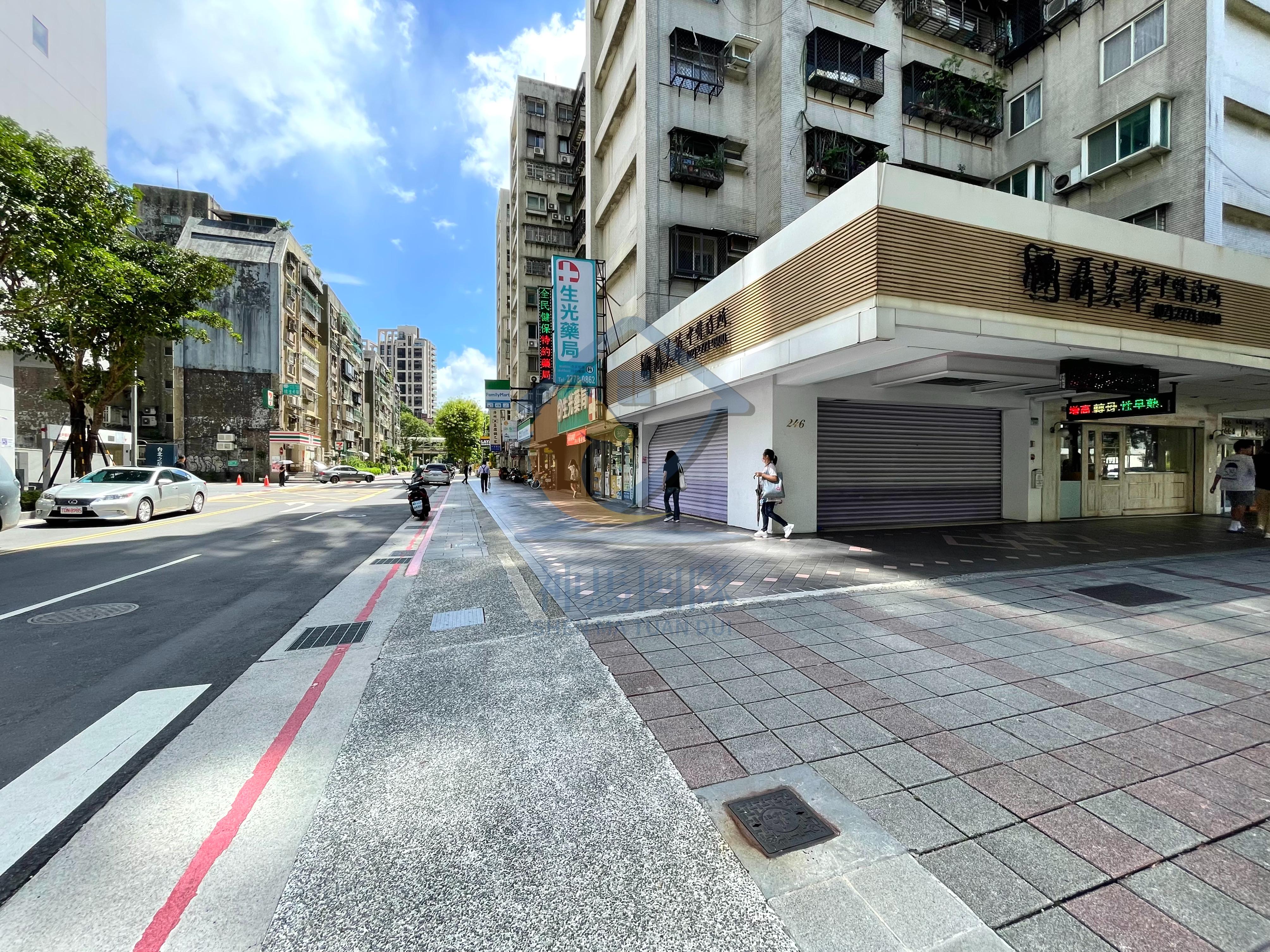 青埔買房買屋 忠孝復興捷運新地標黃金一樓
