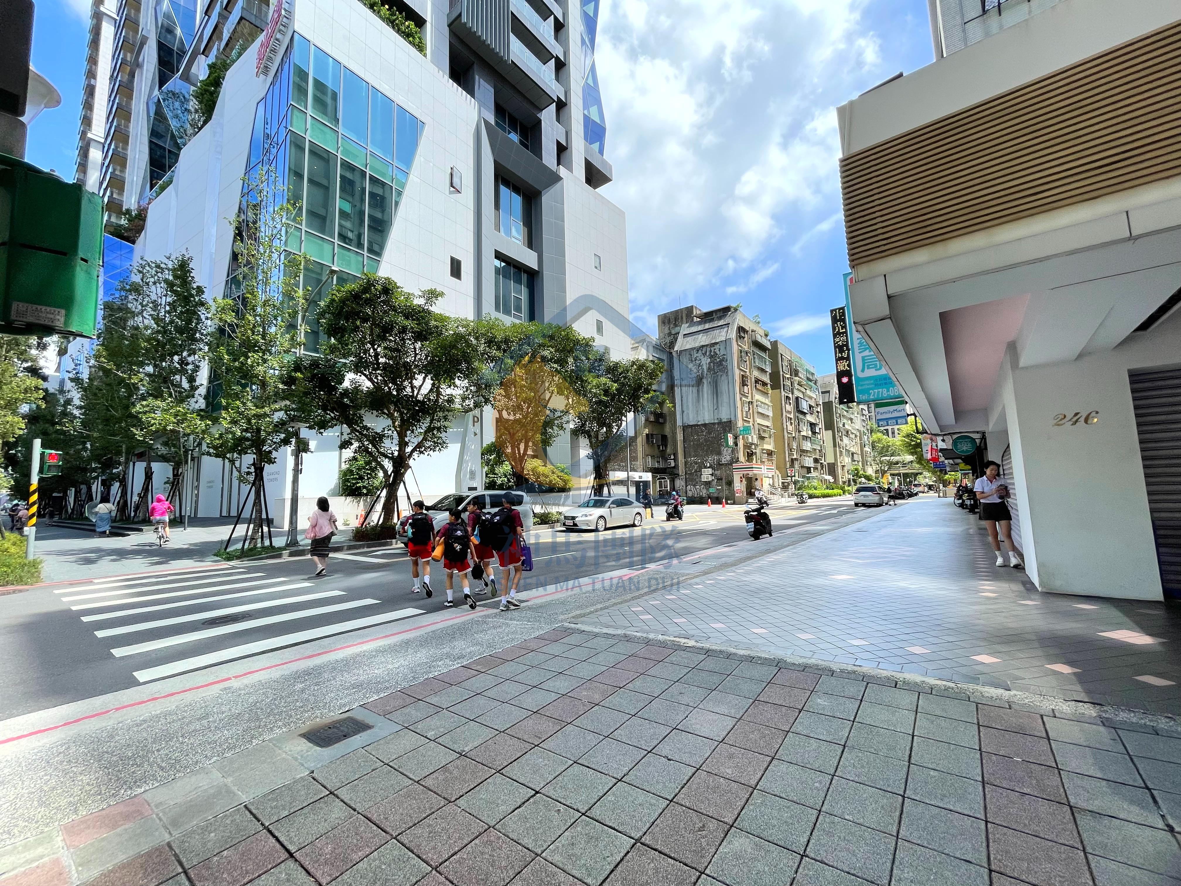 青埔買房買屋 忠孝復興捷運新地標黃金一樓