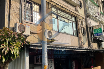 青埔買房買屋 (專)邊間全新裝潢三房雅寓